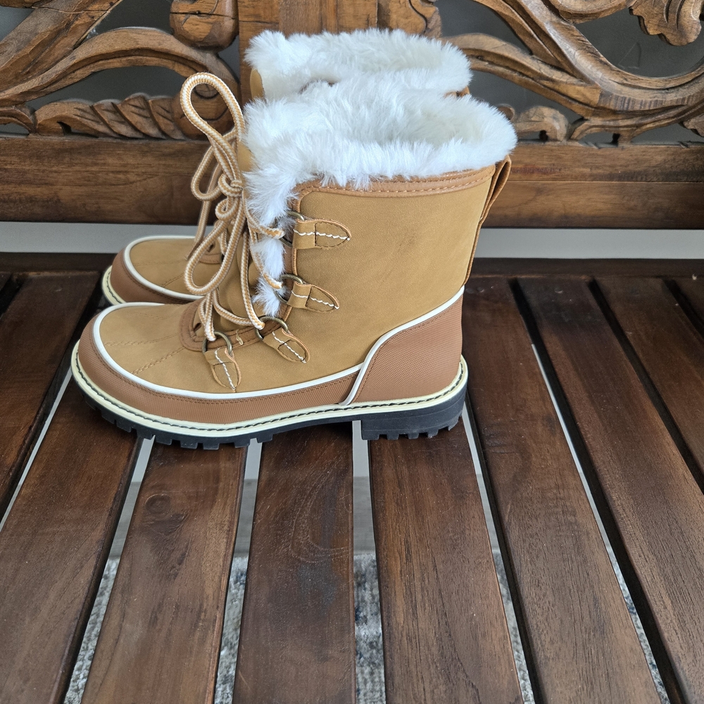 MIA Two-Tone Tan and White Fur Lined Ankle Booties